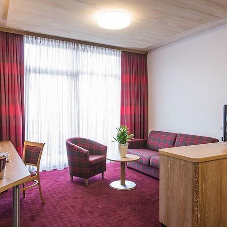 Hotel Kreuz Gaestehaus Und Lauchertbar Mit Terrasse Gammertingen المظهر الخارجي الصورة